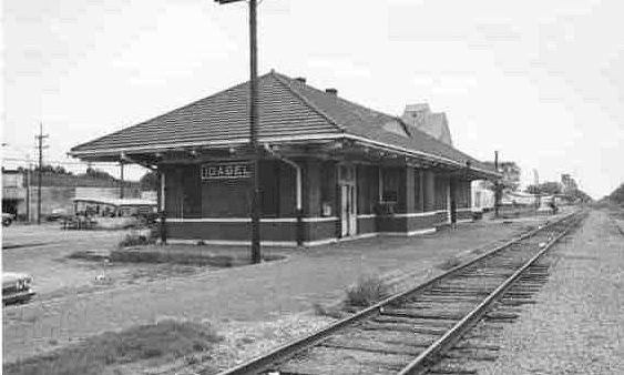 cropped-cropped-frisco-station-in-idabel-1.jpg